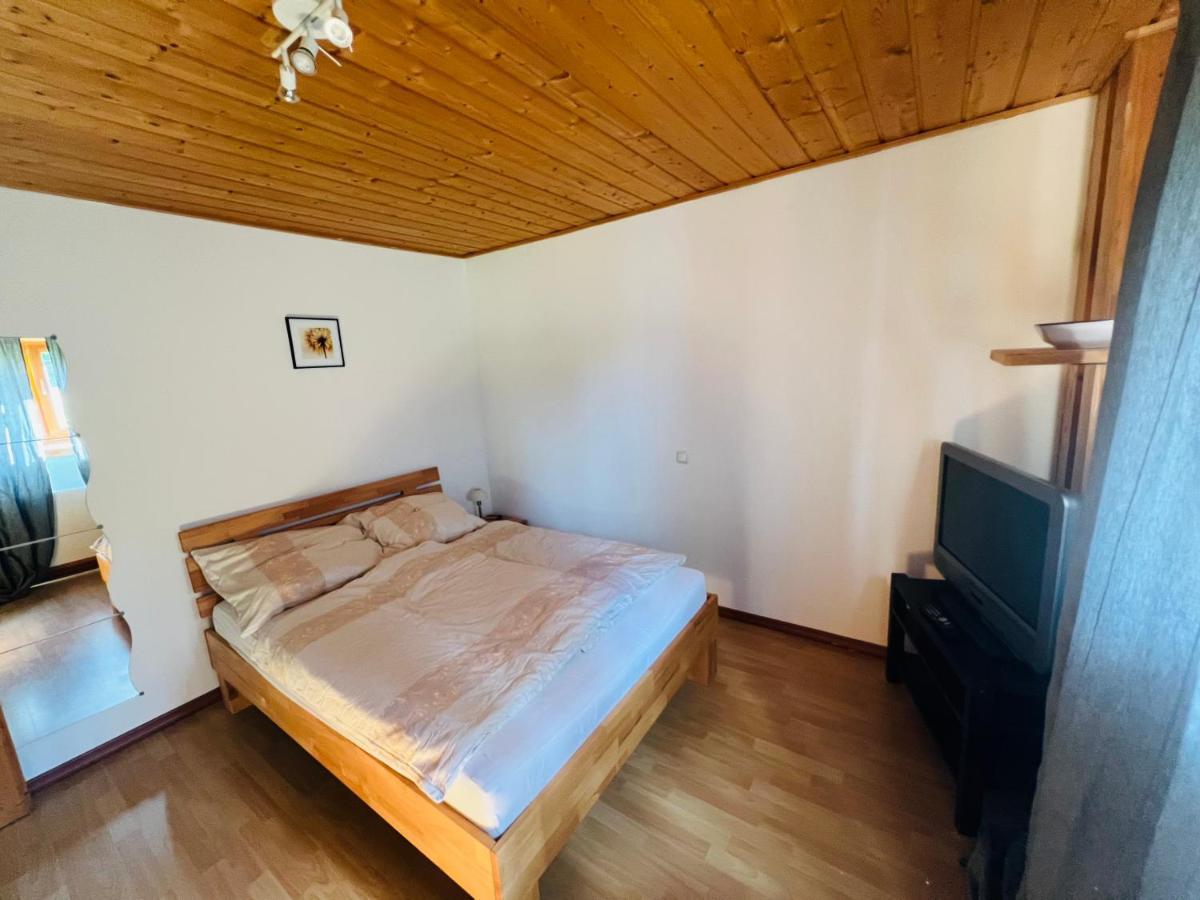 Ferienwohnung Derscheid ムッフ エクステリア 写真